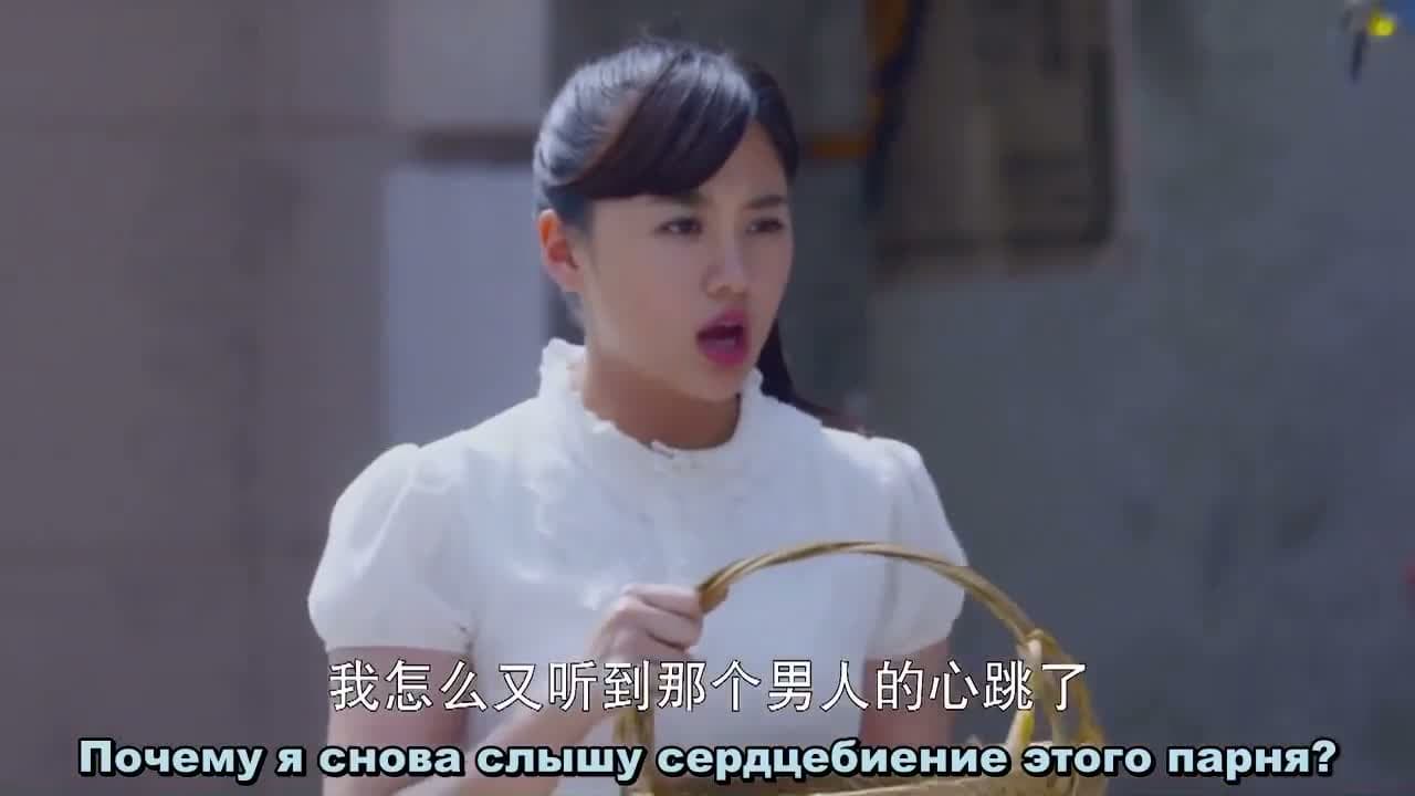 Девушка в серёжках — кадр 4